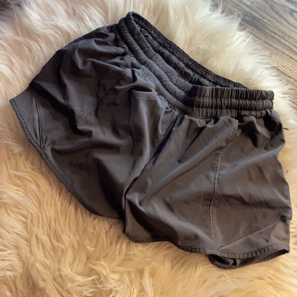 grey lululemon hotty hots